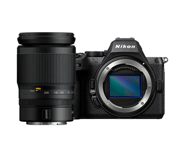 Nikon Z5 II kit mit Nikkor Z 24-200mm Objektiv
