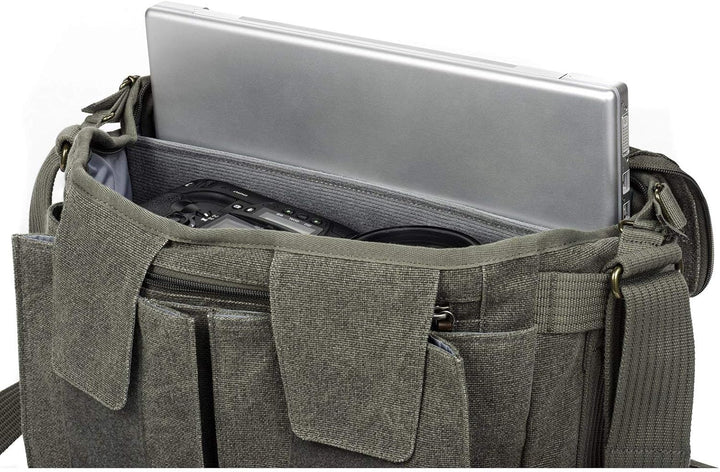 Retrospective 30 V2.0 von Think Tank – Notebook bis 15 Zoll im separaten Fach verstaut