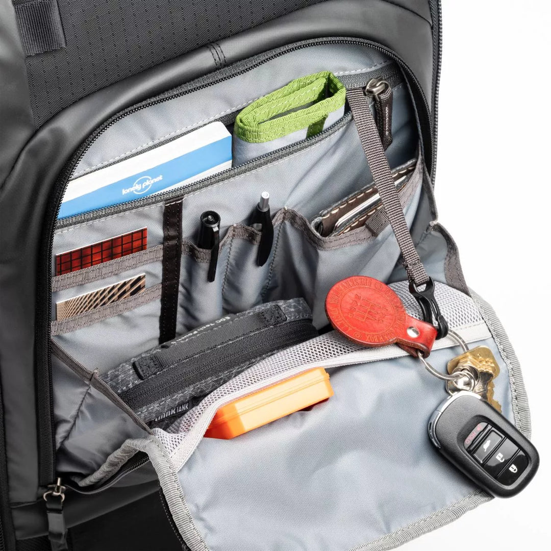 Think tank walker pro rolling fotorucksack mit rollen ansicht des zubehörfachs, backpack
