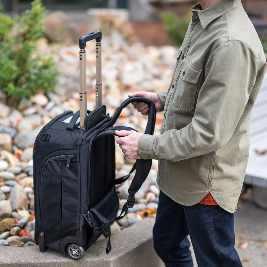 Think tank walker pro rolling fotorucksack in aktion und benutzung